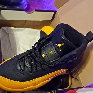 Air Jordan 12 Retro (GS)